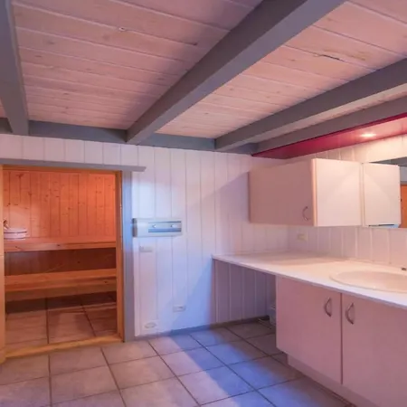 Holiday home Mirow In *